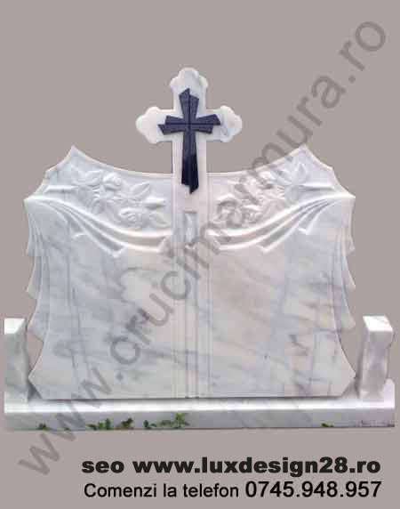 Monument funerar cruce neagra mica marmura decoratiuni model deosebit